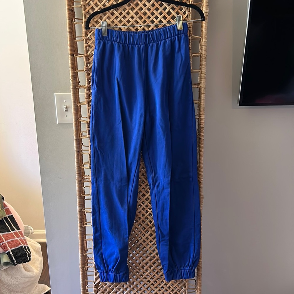 Brandy Melville Rosa Sweatpants